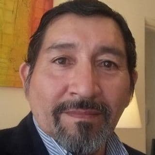 Luis Oyarzo Rivera, Psicólogo Clínico y Director del Centro Psicológico Concepción